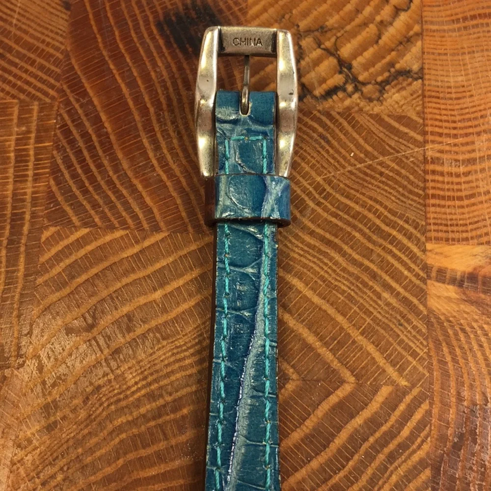 Premier Designs NWOT quartz Japan movement watch